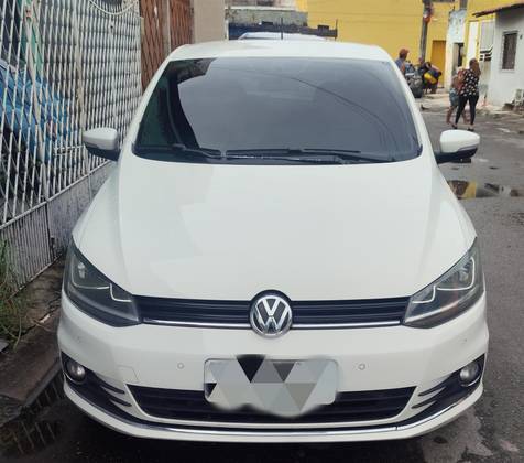 VOLKSWAGEN FOX 1.6 MSI HIGHLINE 16V FLEX 4P MANUAL VOLKSWAGEN FOX 1.6 MSI HIGHLINE 16V FLEX 4P MANUAL